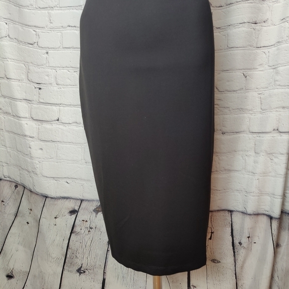 Chloe Kristyn Nicole Black One Shoulder Dress NWT Size Medium MSRP $328 - Picture 8 of 12